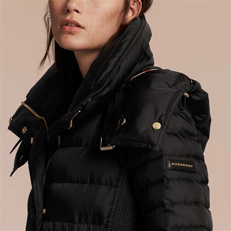 burberry puffer coat womens